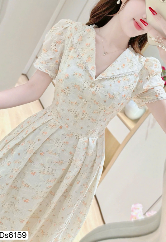 Nàng thơ mùa hạ nhẹ nhàng trong từng ánh nhìn
