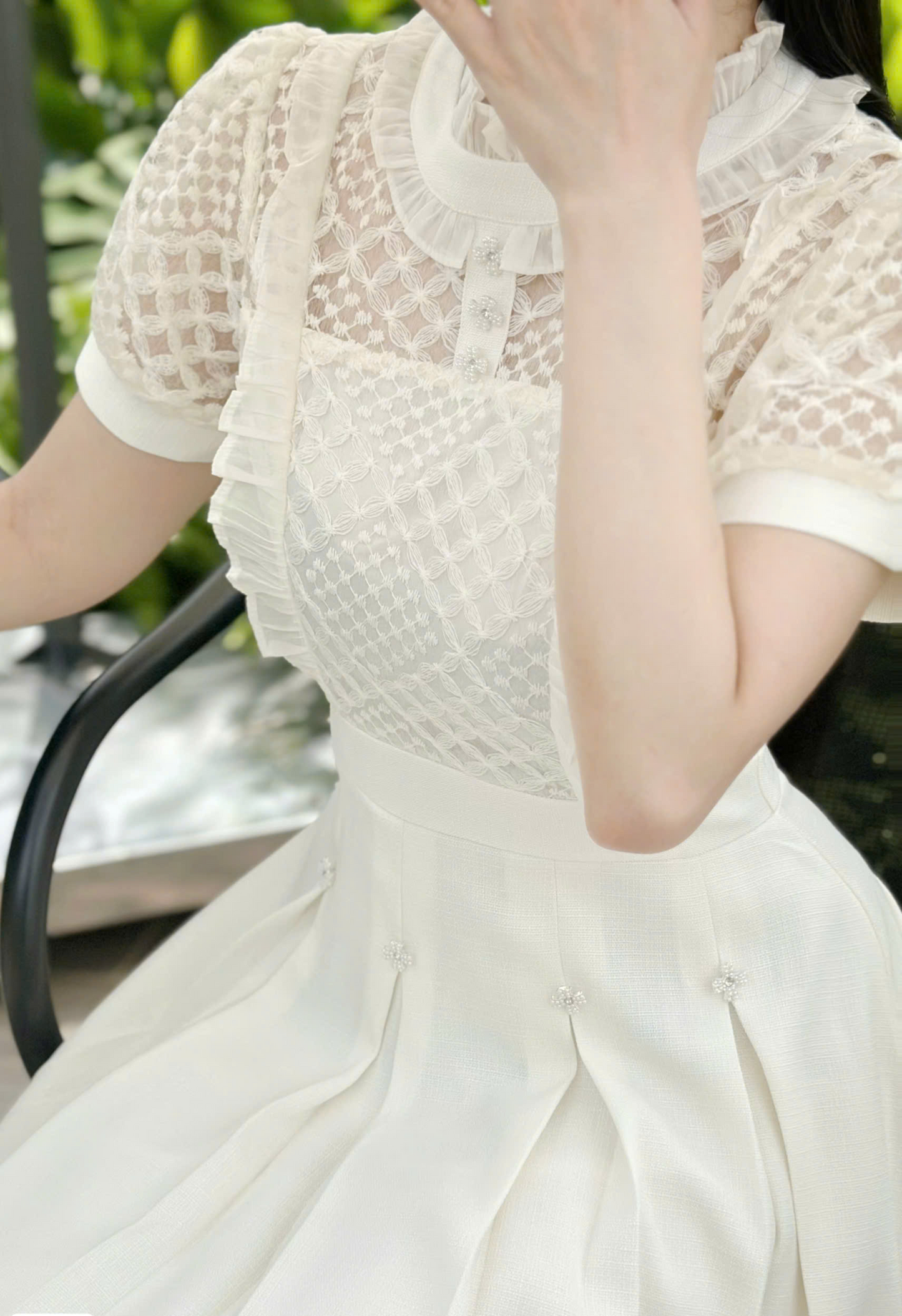 THANH LỊCH, YÊU KIỀU - V5446