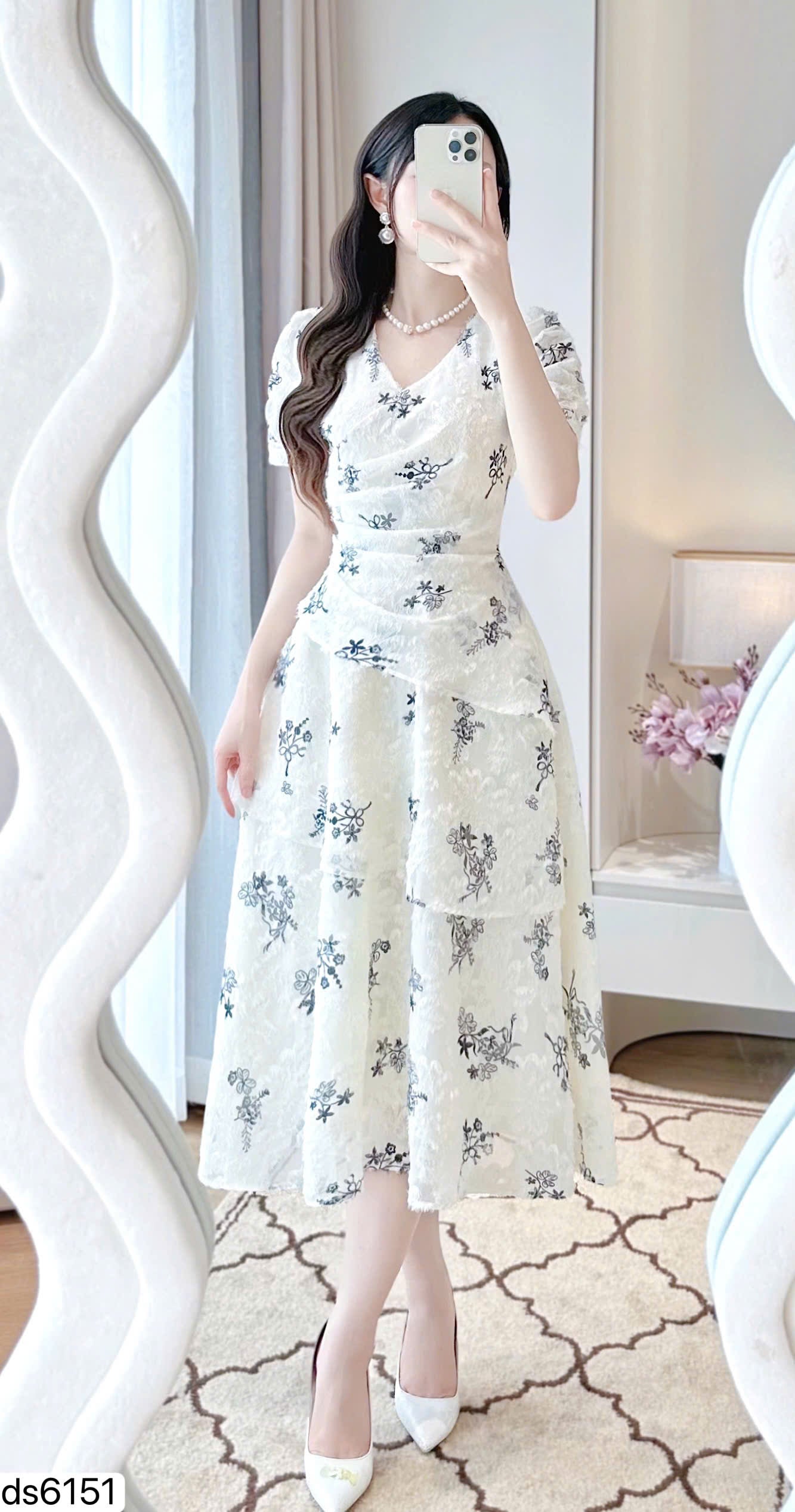 TINH KHÔI TRONG TỪNG KHOẢNH KHẮC - DS6151