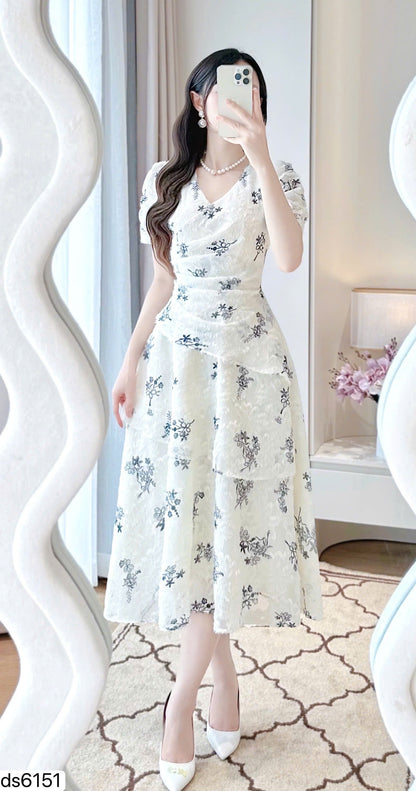 TINH KHÔI TRONG TỪNG KHOẢNH KHẮC - DS6151